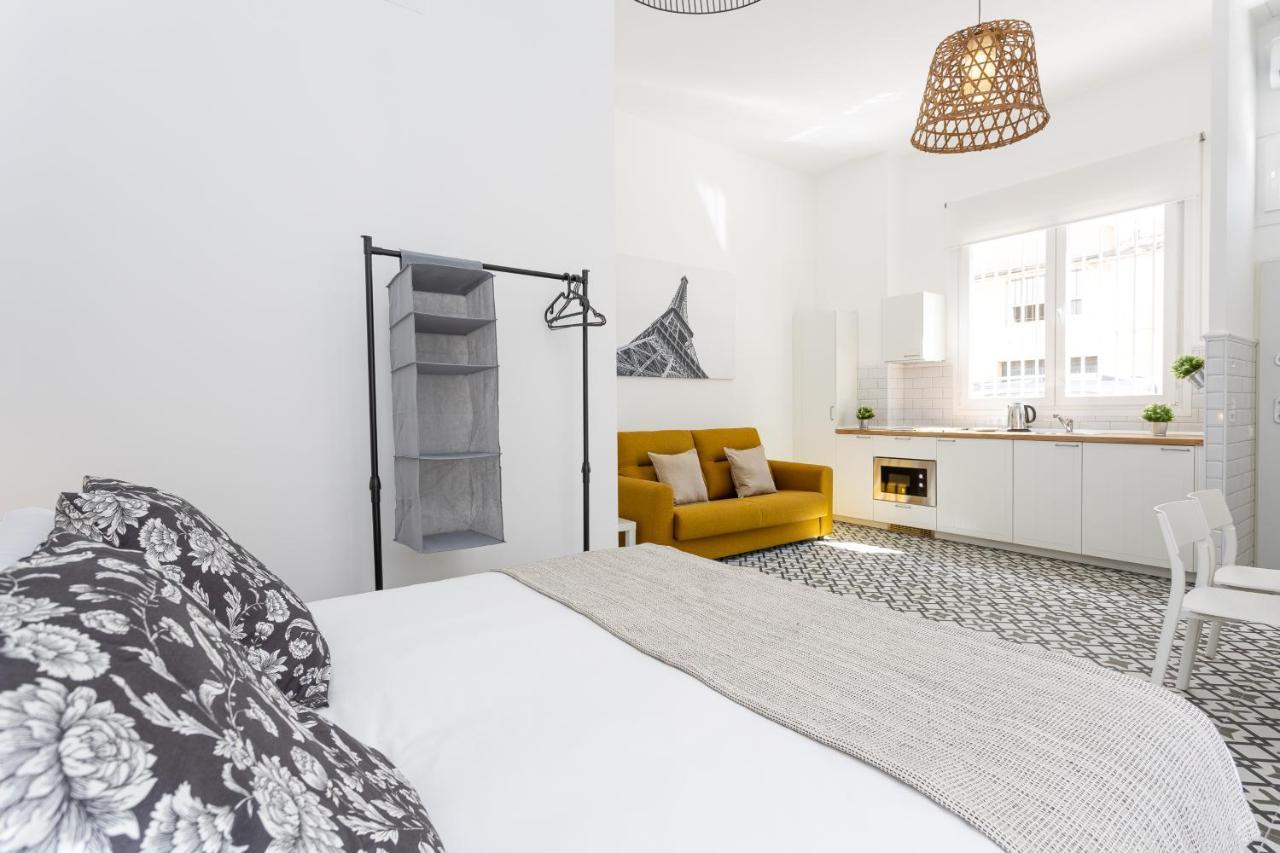 Holidays2Malaga Picasuss Loft New Built Close Huelin Beach And Promenade Dış mekan fotoğraf