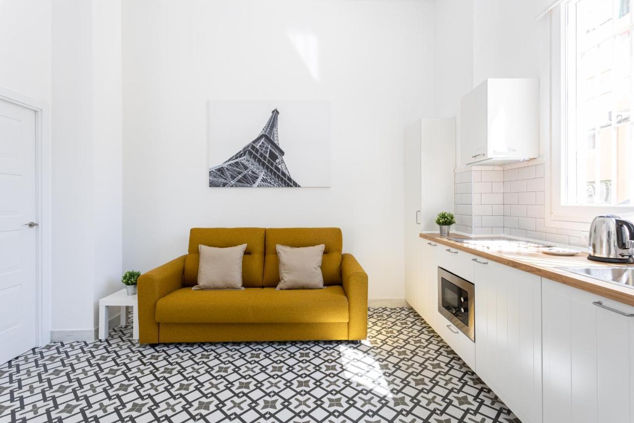 Holidays2Malaga Picasuss Loft New Built Close Huelin Beach And Promenade Dış mekan fotoğraf
